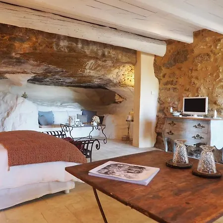 Pensión Le Clos Saint Saourde 3*