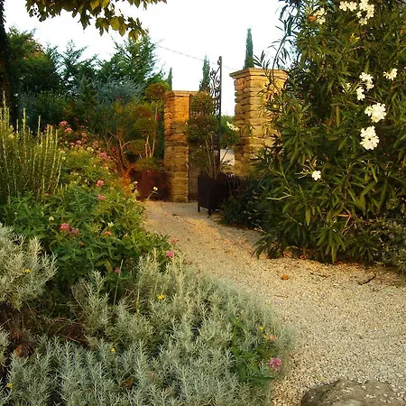 Le Clos Saint Saourde 3*